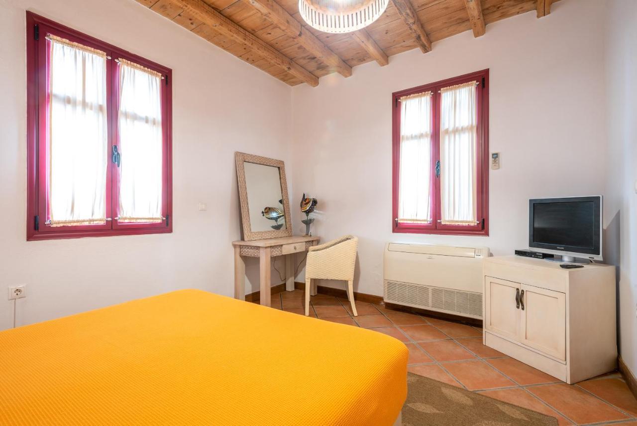 The Varos Residences Hotel Buitenkant foto