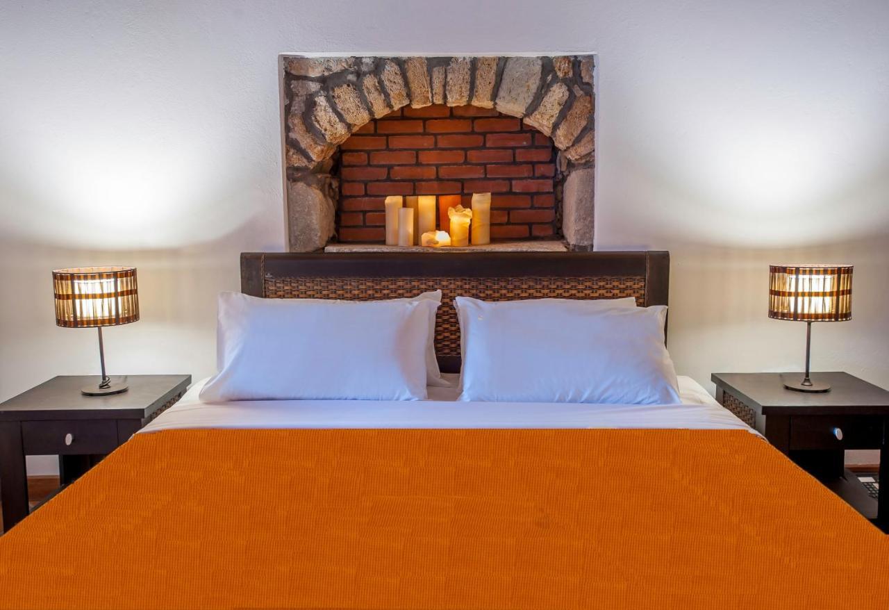 The Varos Residences Hotel Buitenkant foto